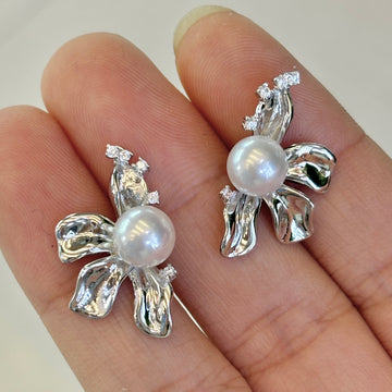 Magnolia Bow Akoya Pearl Earrings | 6.5–7mm Round Pearls · S925 Sterling Silver · Elegant Floral Design