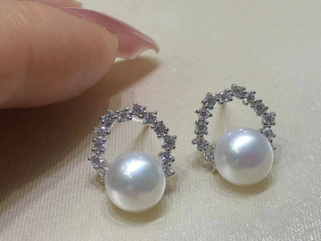 White Akoya Pearl Stud Earrings | 6–7mm Zhenzhuma Hue · Full S925 Silver · Timeless Bestseller