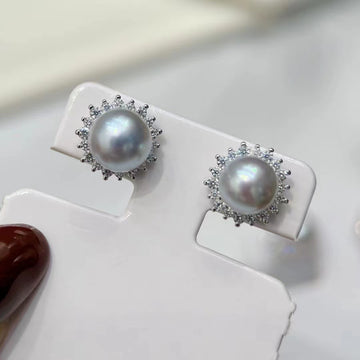 Sunflower Stud Earrings | 8mm Akoya Pearl · S925 Silver · Zircon-Set Radiance