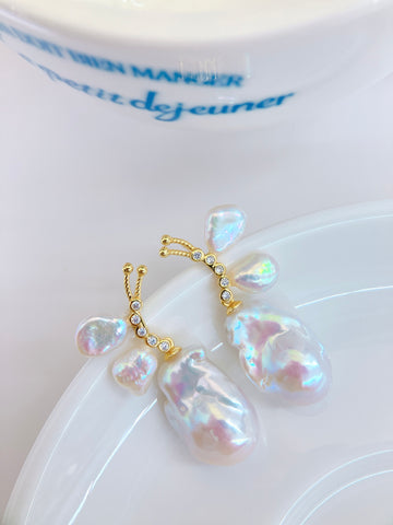 Freshwater Pearl Butterfly Earrings | S925 Sterling Silver · Classic Pearl & Baroque Design
