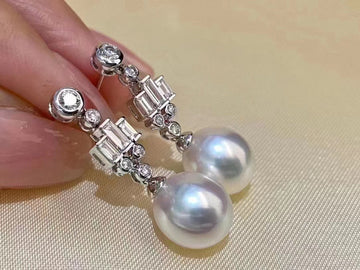 Freshwater Pearl Stud Earrings | 8.9–11.9mm · Aurora Glow · Fine Surface · S925 Sterling Silver