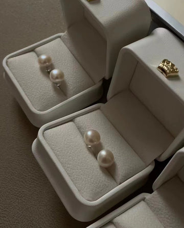 Flat Pearl Design Stud Earrings | 9–10mm Freshwater Pearls · S925 Sterling Silver