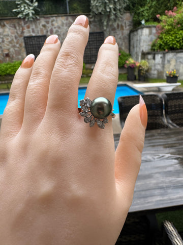Tahitian Black Pearl Ring | 10–11mm · Peacock Green Overtone · Round · Zircon-Set 925 Sterling Silver