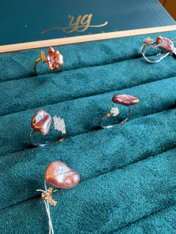 Freshwater Pearl Ring | Purple Nucleation-Free Pearls · Zircon-Set S925 Sterling Silver · Random Shipment