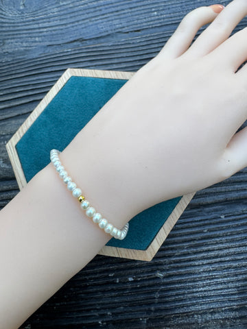 Freshwater Pearl Bracelet | 3.5mm · Round · White · Strong Luster · Elastic Cord with Metal Accents