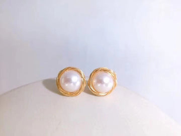 Freshwater Button Pearl Stud Earrings | 7×12mm · Handwoven Setting · Gold-Plated Finish · Random Shipment
