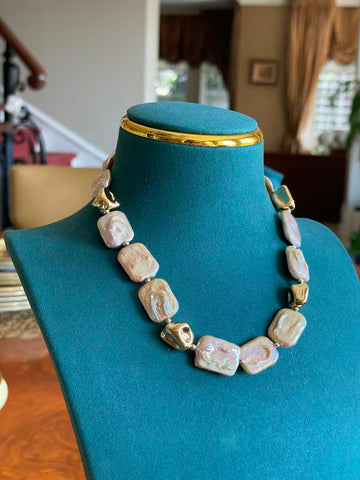 Freshwater Champagne-Pink Baroque Pearl Necklace | 14 Square Pearls · 6×12×20mm · Vintage-Inspired · 38.5cm Length · Anti-Tarnish Alloy