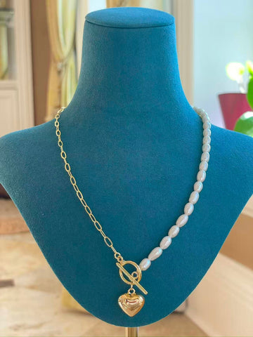 Freshwater Pearl & Heart Chain Necklace | 25 Pearls · 5×7mm Oval · Strong Luster · Mixed Chain Design · 46cm Length · Anti-Tarnish Alloy