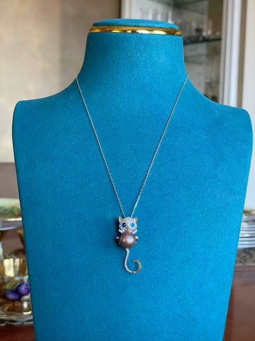 Freshwater Pearl Pendant Necklace | 10–11mm · Purple Near-Round · Cat Design with Blue Eyes · Zircon & S925 Sterling Silver · Adjustable
