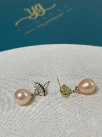 Freshwater Pearl Drop Earrings | 8–9mm · Champagne · Flawless · Zircon & Gold-Plated S925 Sterling Silver · 2.4cm Length