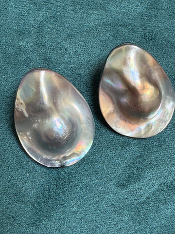 Mabe Pearl Stud Earrings | 21–30mm · Silver-Gray · Iridescent Silk Finish · Statement Design