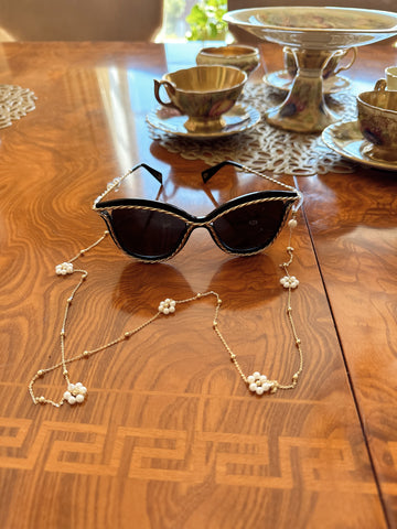Freshwater Pearl Glasses Chain | 27 Pearls · Interval Design · Anti-Tarnish Metal