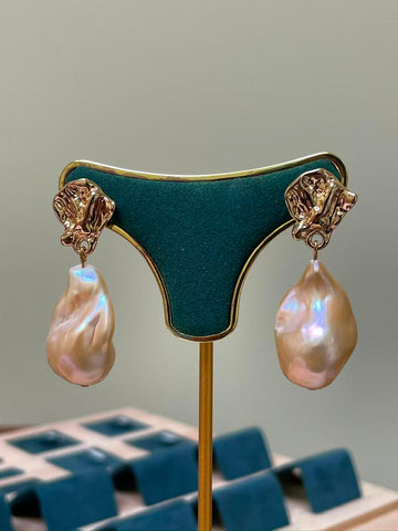 Champagne Baroque Pearl Drop Earrings | 12–14×24–28mm · Iridescent Glow · Metal Setting