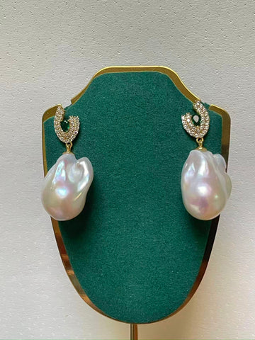 White Baroque Pearl Drop Earrings | 12–13×14–15×22–23mm · Thick Nacre · Strong Luster · Gold-Plated Setting · Zircon & Green Crystal Accents