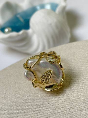 Baroque Freshwater Pearl Ring | Square Lavender Pearl · Adjustable · Tarnish-Resistant Metal