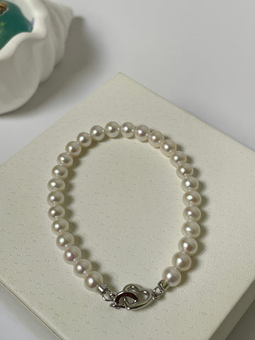 Classic Clasp Freshwater Pearl Bracelet | 5.5–6mm Pearls · S925 Silver