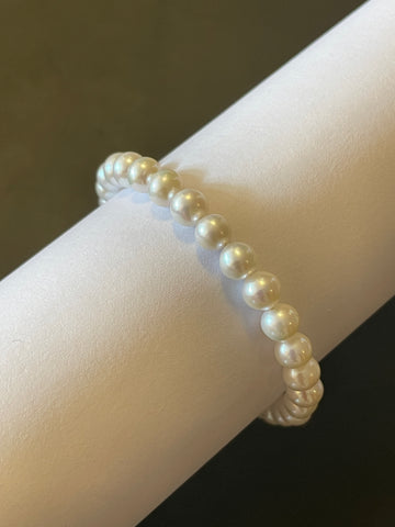 Classic Clasp Freshwater Pearl Bracelet | 5.5–6mm Pearls · S925 Silver