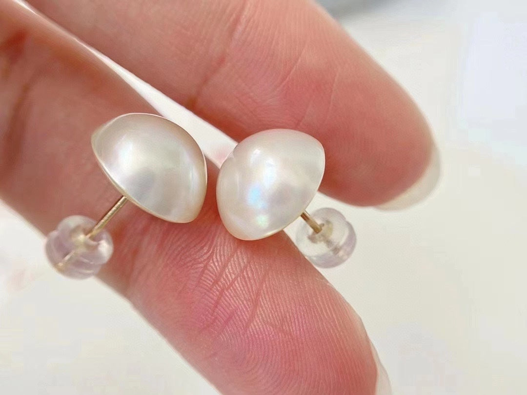 White Mabe Pearl Earrings | ~11mm · Near Flawless · 18K Solid Gold Posts