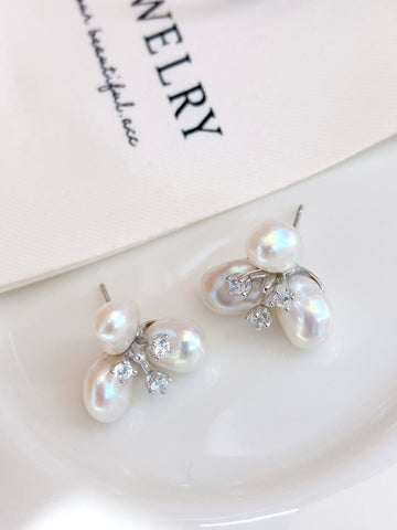Baroque Clover Pearl Stud Earrings — Aurora Luster · Sterling Silver Plated · Natural Form