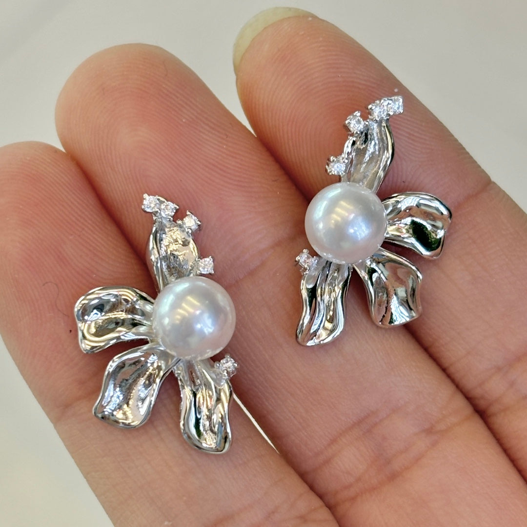 Magnolia Bow Akoya Pearl Earrings | 6.5–7mm Round Pearls · S925 Sterling Silver · Elegant Floral Design