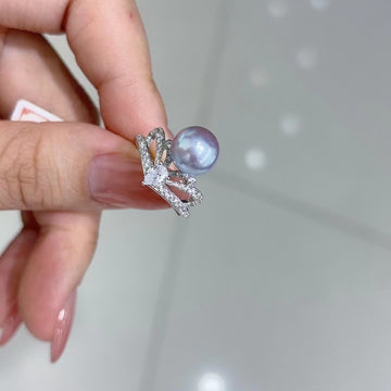 Aurora Glow Pearl Studs | 7.5mm · Near-Flawless Round Freshwater Pearls · S925 Silver Posts