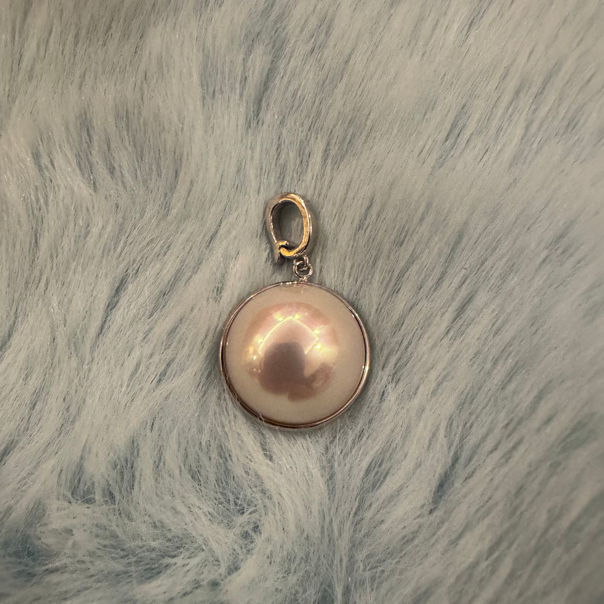 Mabe Pearl Pendant | 15mm Saltwater Pearl · Silky Luster · Silver Bezel &amp; Universal Clasp