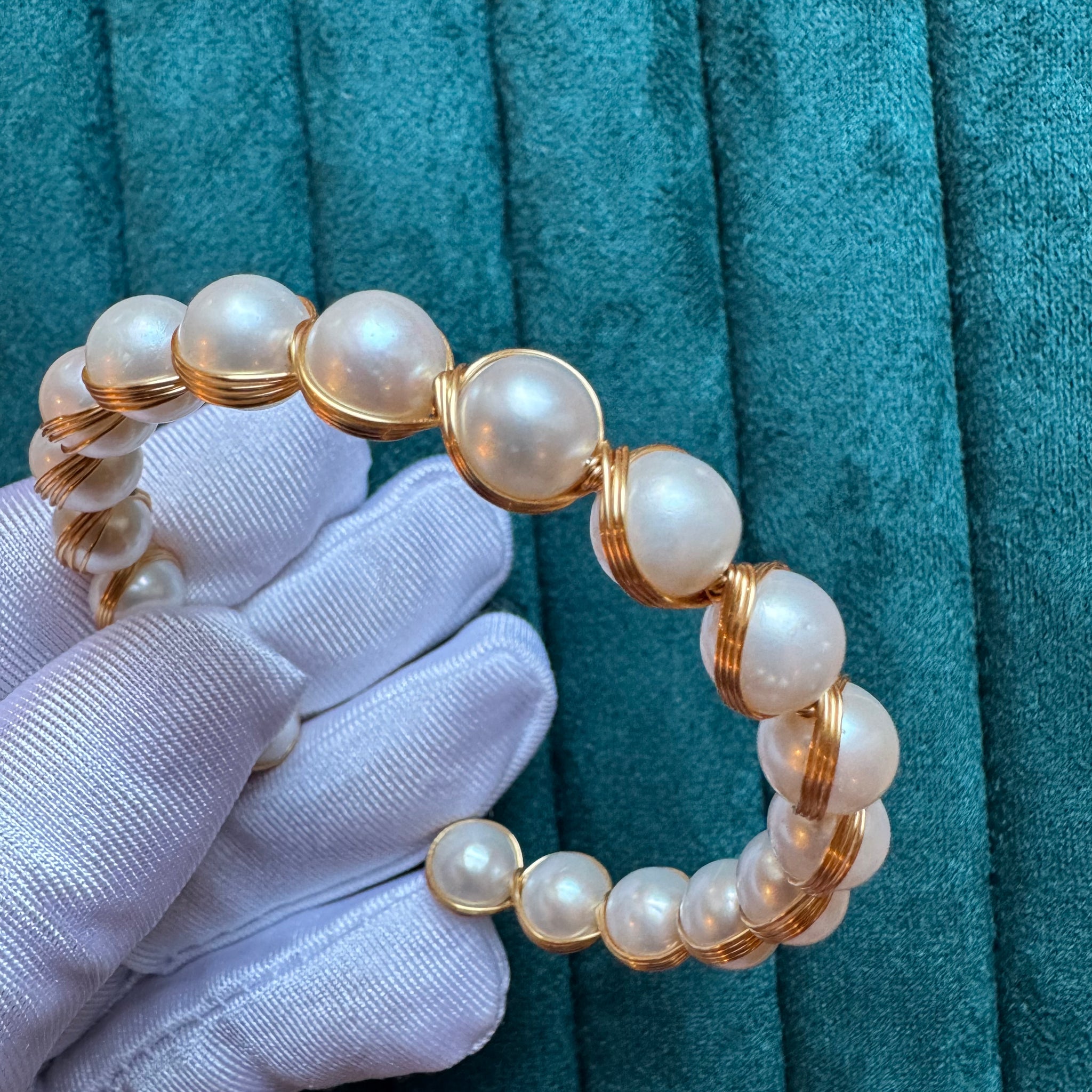 Freshwater Pearl Bangle | 6–7mm · Near Round · Fine Luster · Brushed Anti-Oxidation Metal