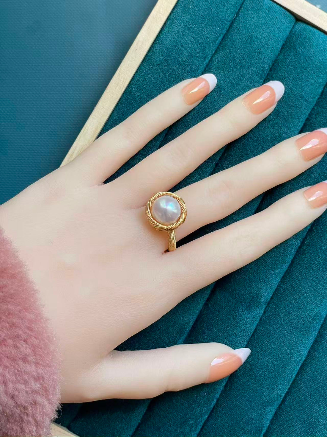 Baroque Freshwater Pearl Ring | 9–10mm · Button Shape · Adjustable · Tarnish-Resistant Metal · Random Shipment