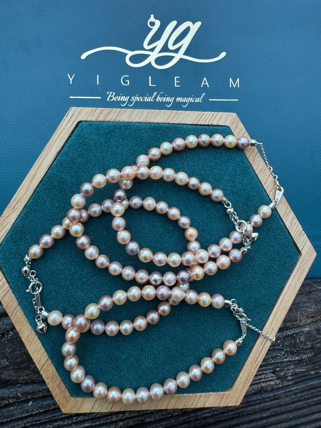 Freshwater Pearl Bracelet | ~5.4mm · Near Round · Lavender-Pink Mix · Strong Luster · S925 Sterling Silver · Adjustable · Random Shipment