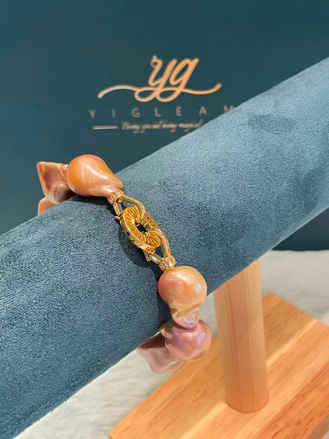 Baroque Freshwater Pearl Bracelet | 22cm · Lavender &amp; Pink Iridescence · Near Flawless · Zircon &amp; Anti-Oxidation Metal