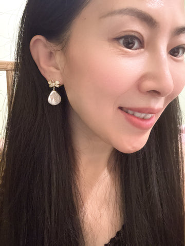 Freshwater Pearl Drop Earrings | 13–18mm · Flat‑Oval · Zircon Bow · Gold‑Tone · 3cm