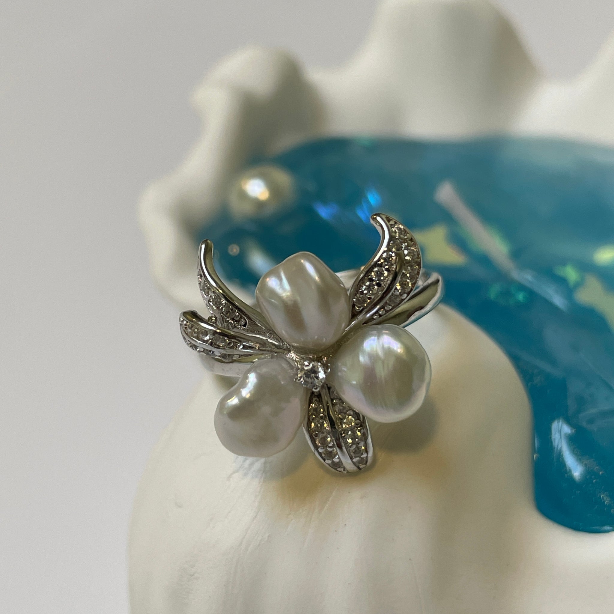 Adjustable Freshwater Pearl Ring | Open Band · S925 Silver · Color May Vary Slightly