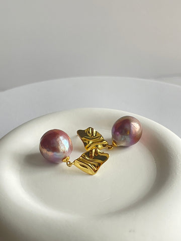Freshwater Baroque Pearl Drop Earrings | 12–13mm · Iridescent Purple · Gold-Tone Metal · 3.1cm Length