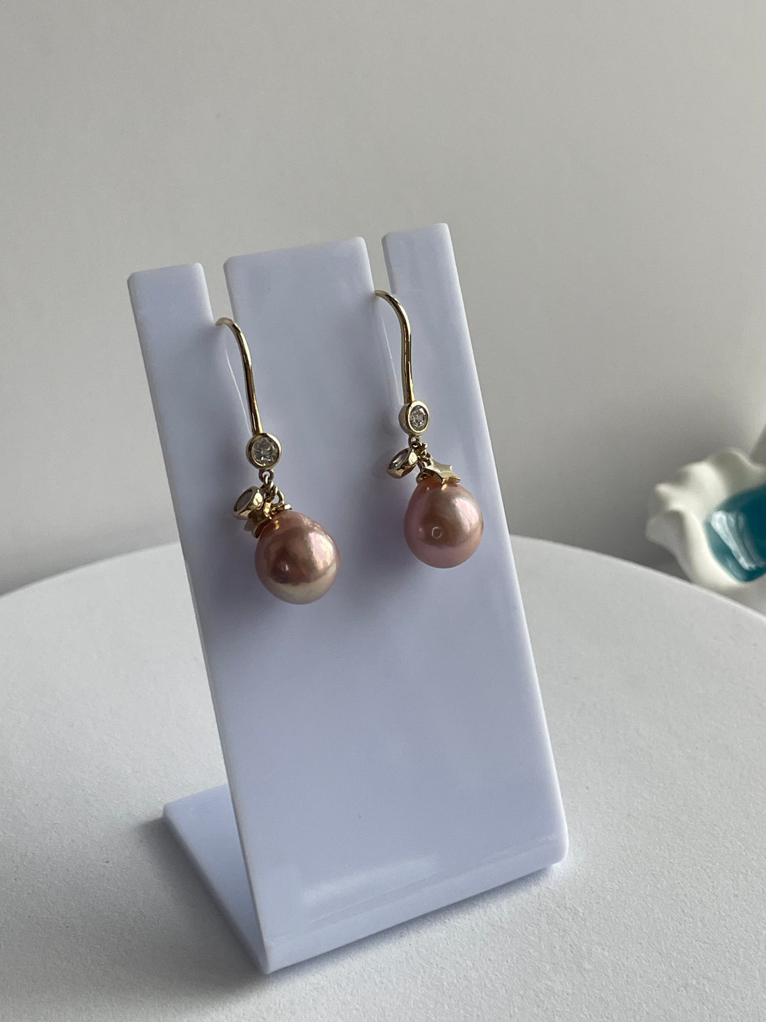 Freshwater Baroque Pearl Drop Earrings | 10×12mm · Champagne Teardrop · Gold-Tone Anti-Tarnish Metal · 33–35mm Length