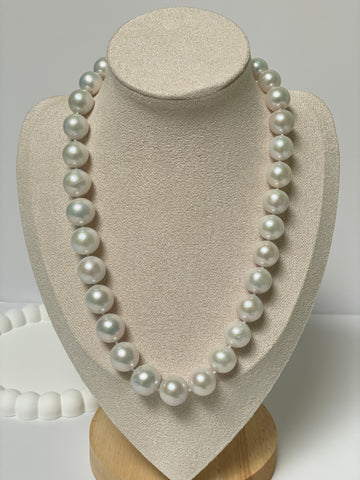 Freshwater Pearl Necklace | 11–14mm · Near Round · High Presence · S925 Ingot Clasp Series: Statement Stud Series