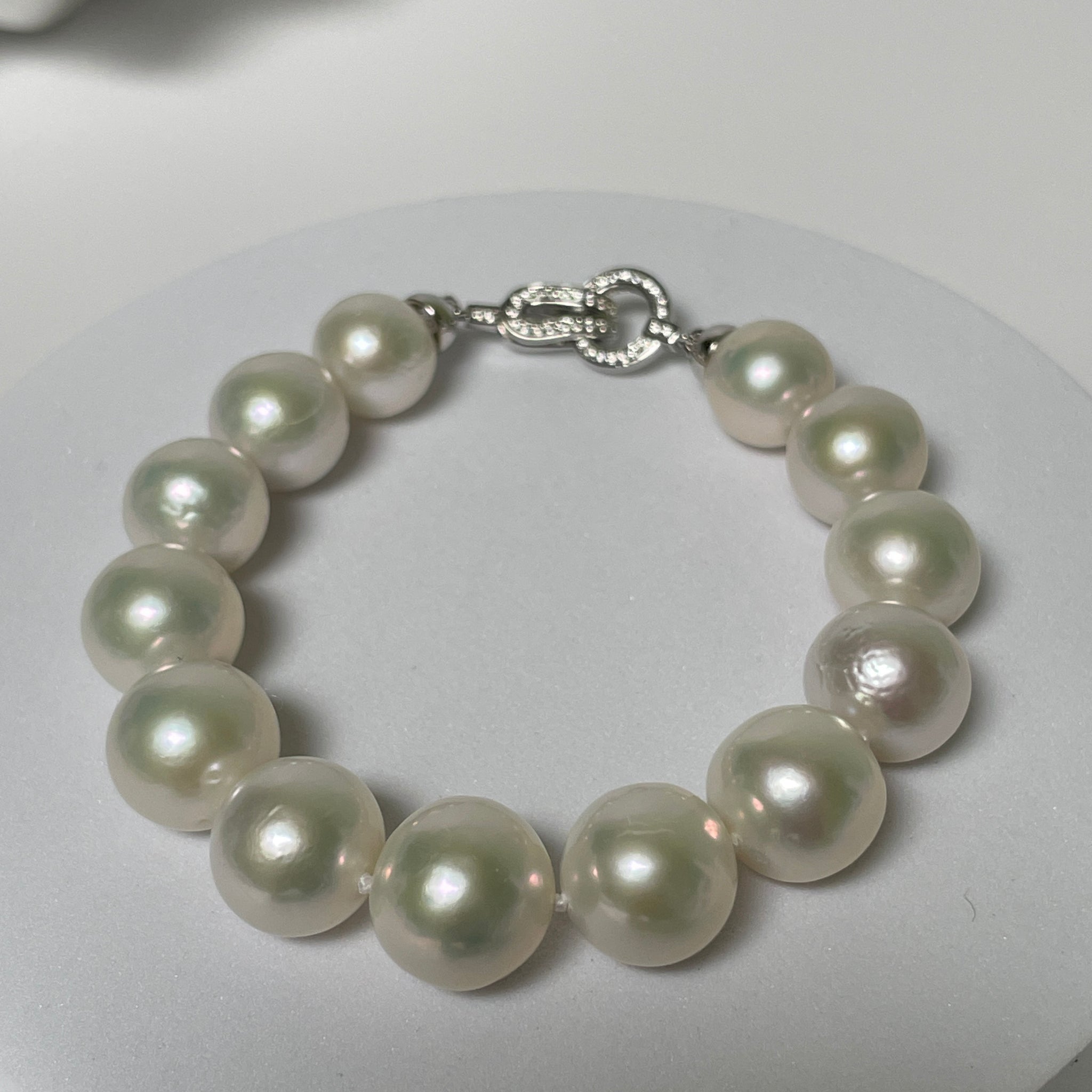 Freshwater Pearl Bracelet | 10–12mm · Near Round · High Luster · S925 Zircon Clasp Series: Statement Stud Series