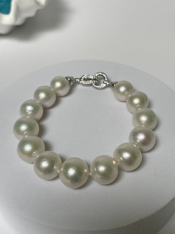 Freshwater Pearl Bracelet | 10–12mm · Near Round · High Luster · S925 Zircon Clasp Series: Statement Stud Series