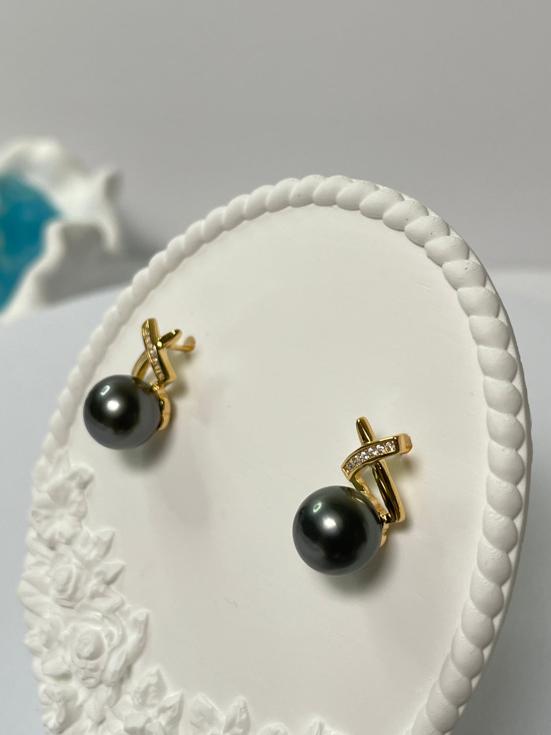 Tahitian Pearl Cross Earrings | 8.9mm · Round · Peacock Overtone · Gold-Plated S925 &amp; Zircon Design