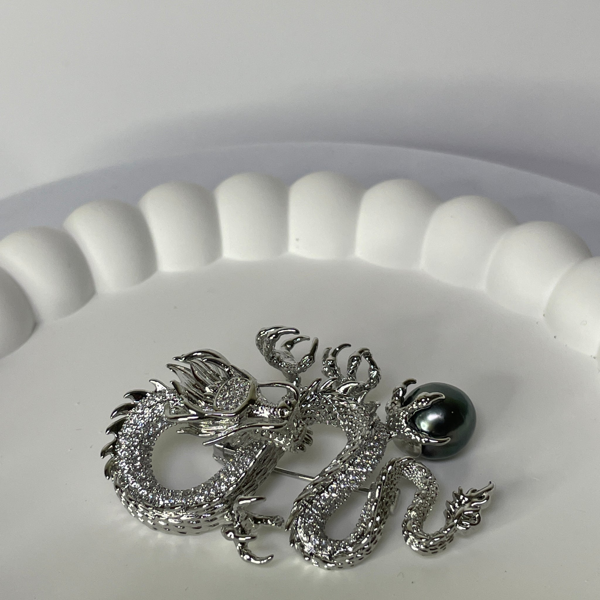 Dragon &amp; Tahitian Pearl Brooch | 11–12mm Drop Pearl · Zircon Accents · Anti-Fading Alloy