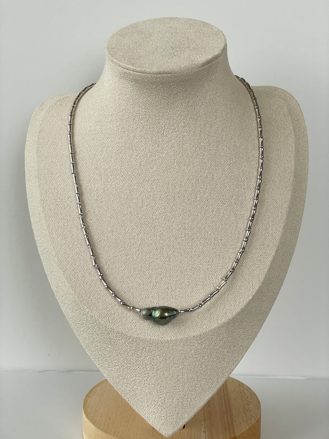 Tahitian Pearl Necklace | Irregular Shape · Strong Luster · S925 Sterling Silver · 45cm Bamboo-Link Chain