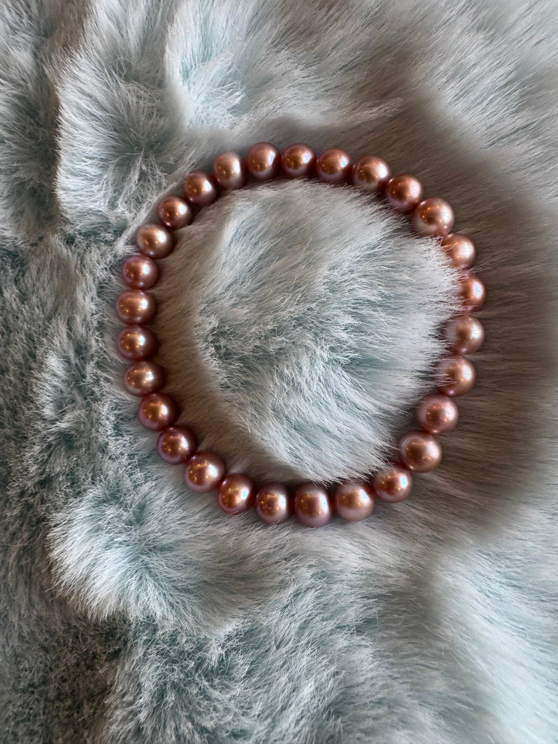 Lilac Glow Purple Freshwater Pearl Bracelet | 6.6–7.5mm Round Pearls · Stretch Cord · Easy to Wear