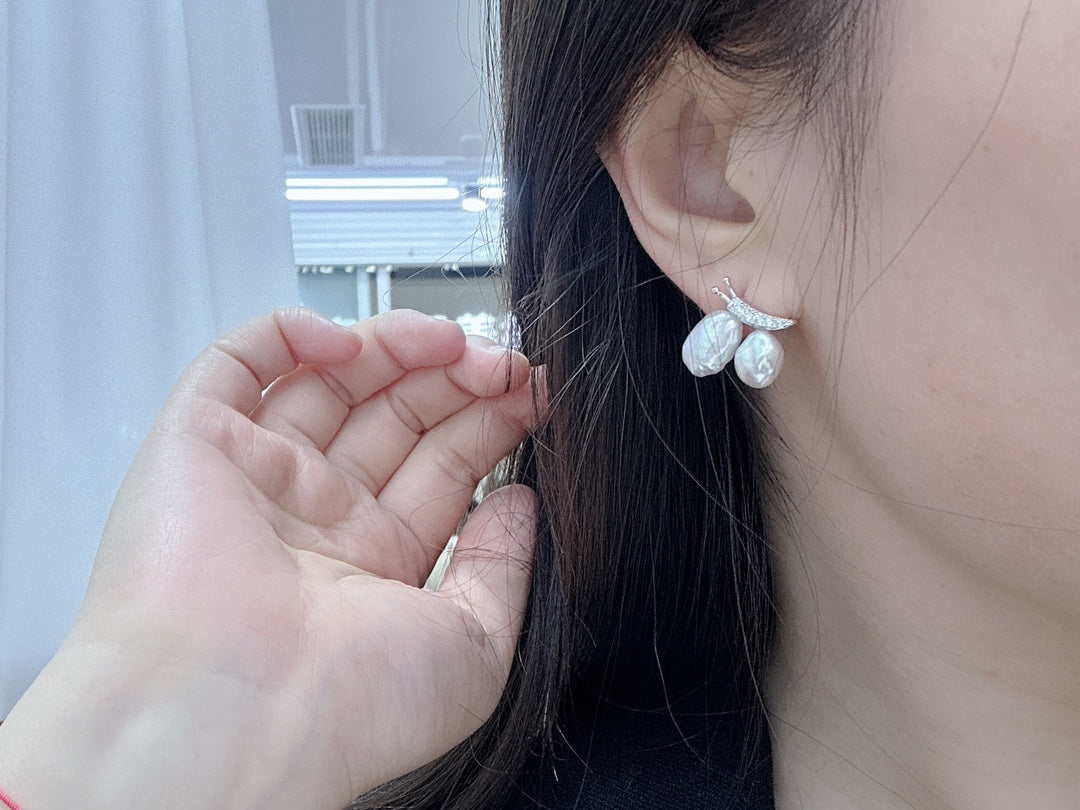 Butterfly Baroque Freshwater Pearl Earrings | S925 Sterling Silver