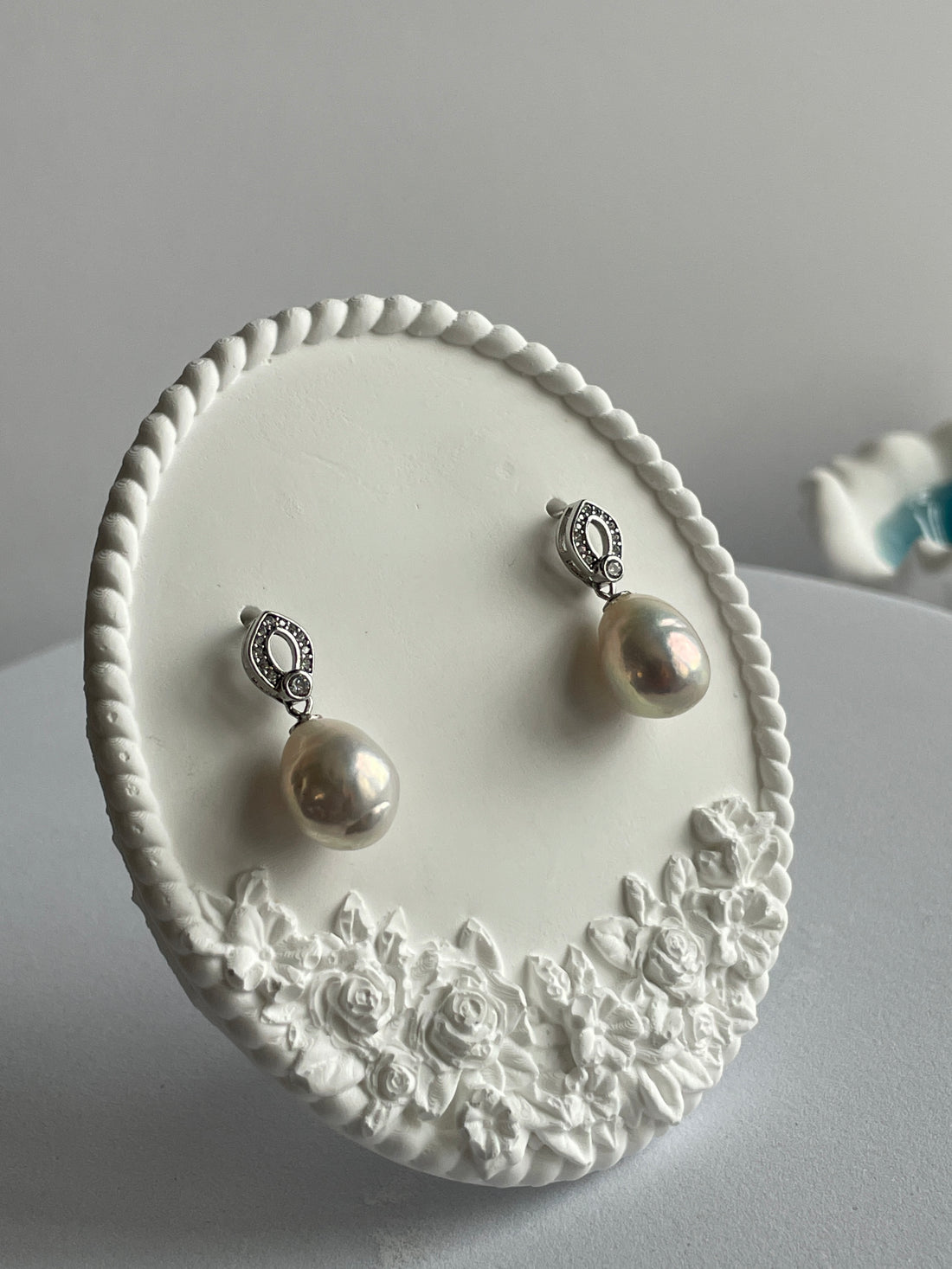 Freshwater Baroque Pearl Drop Earrings — White Teardrop 9–12mm · S925 Sterling Silver · 26–30mm