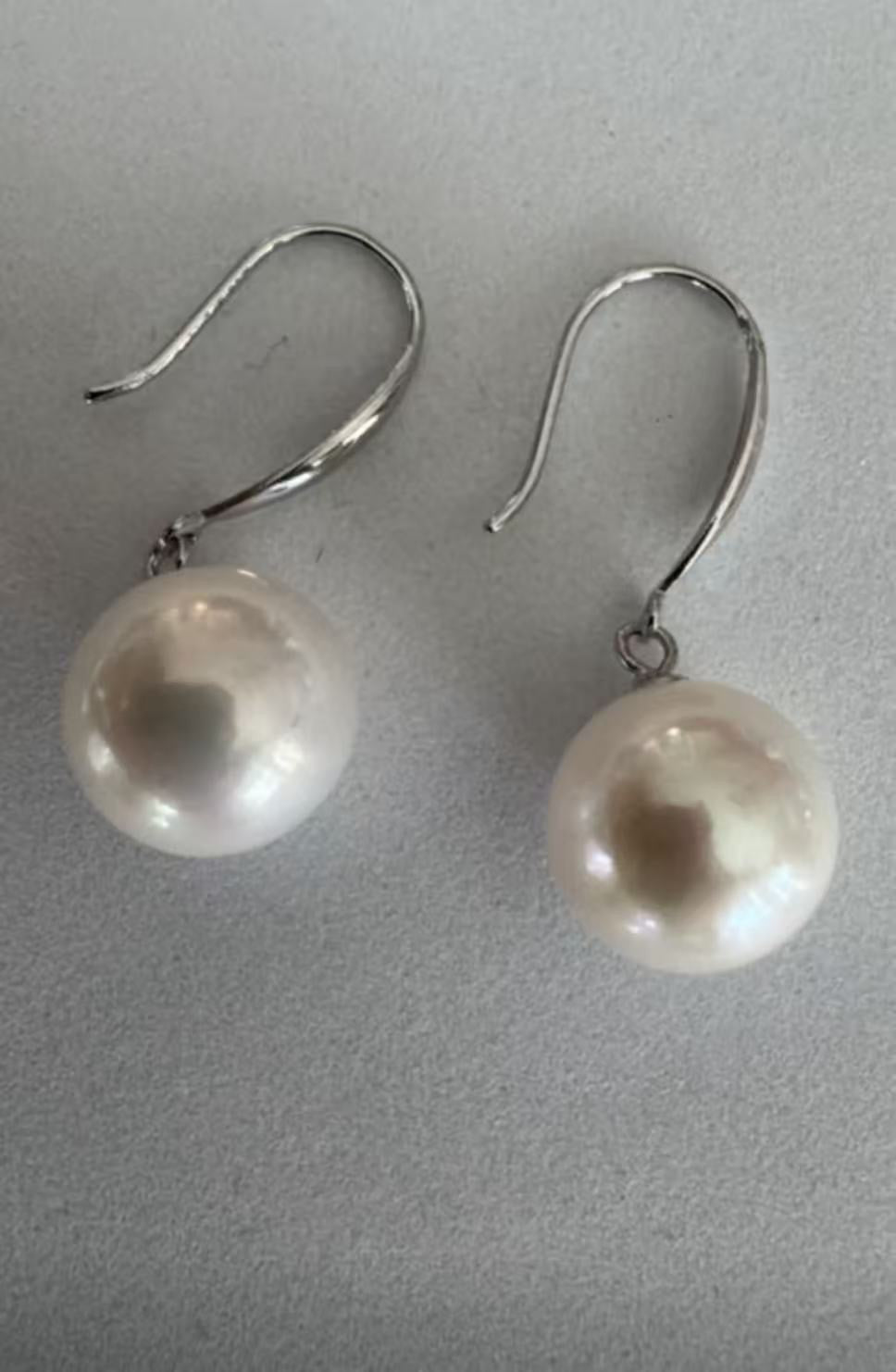 Freshwater Pearl Drop Earrings | 11–12mm · Round · Smooth Surface · Soft Luster · Easy Wear Design