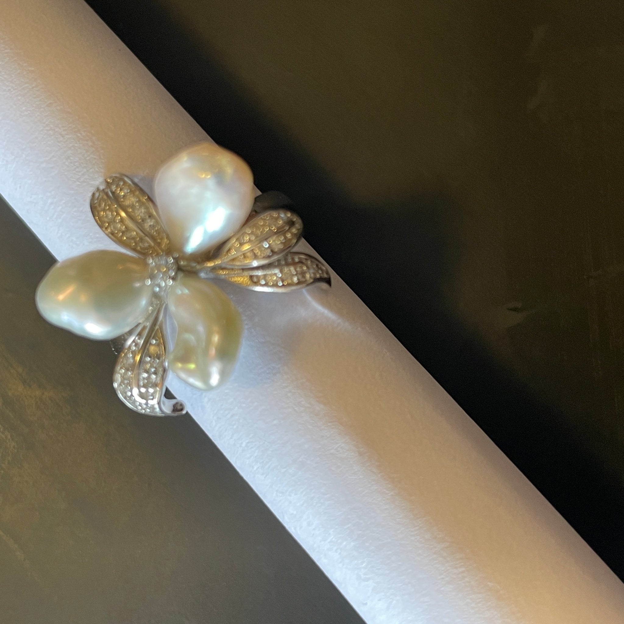Adjustable Freshwater Pearl Ring | Open Band · S925 Silver · Color May Vary Slightly