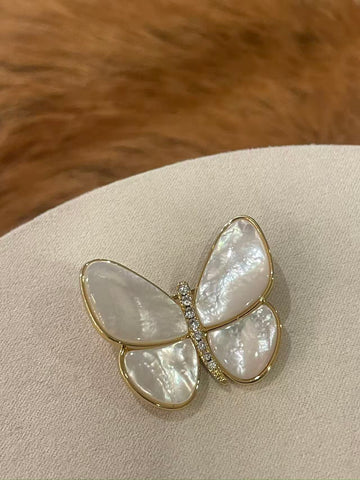 Mother-of-Pearl Butterfly Brooch | Zircon Accents · Alloy Setting · Elegant Princess Style