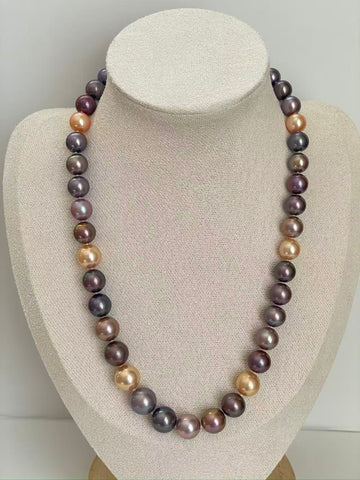 Freshwater Pearl Necklace — 7.8–10.9mm Near-Round · Multicolor Candy Tones · 14K Gold Clasp