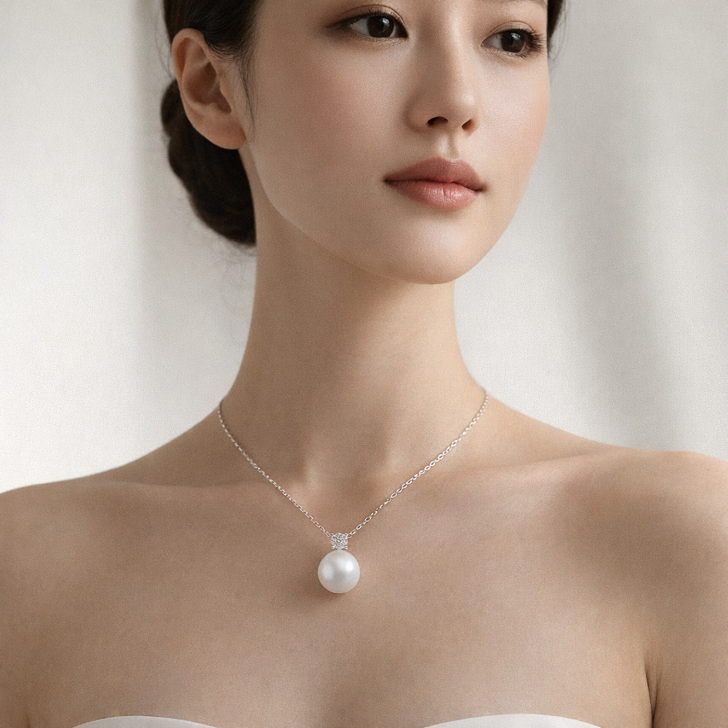 Model wearing image