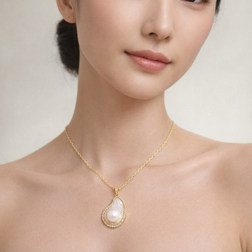Model wearing image