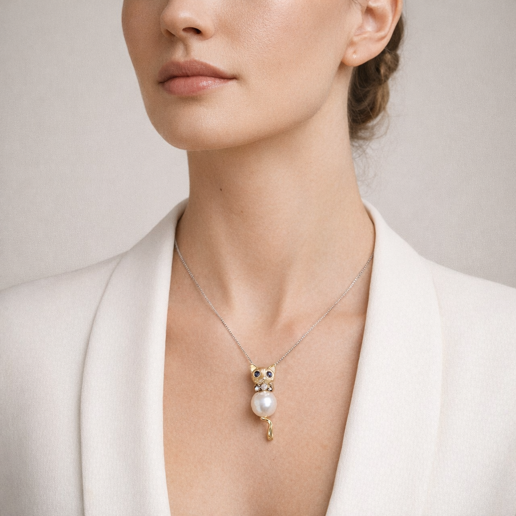 Model wearing image